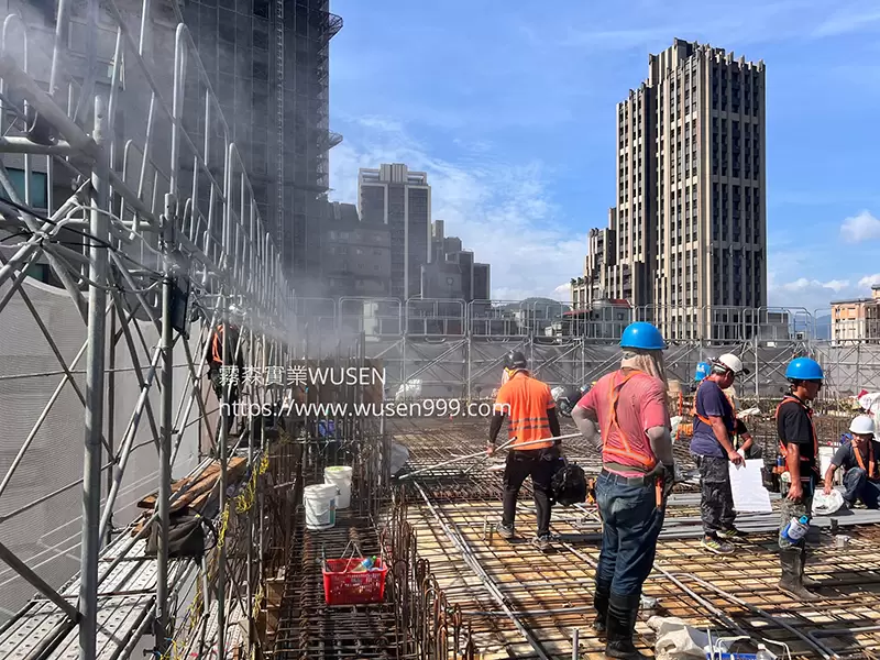 大樓新建工程高壓水霧降溫,霧森實業-噴霧風扇，工業級高壓噴霧機組，高壓微霧機組
